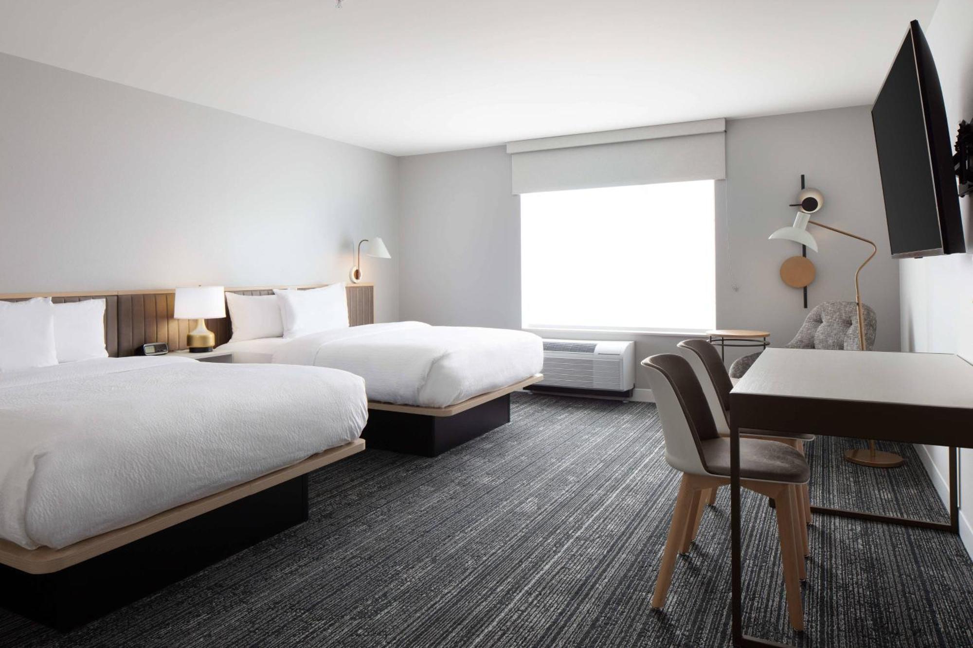 Towneplace Suites By Marriott Milwaukee West Bend Dış mekan fotoğraf
